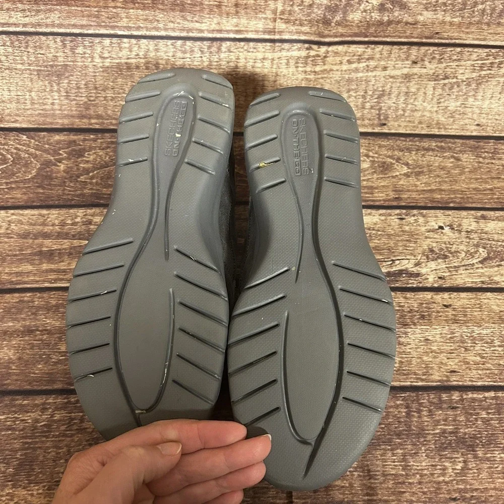 SKECHERS Womens Hands Free On The Go Slip On Boat Shoes Gray Sz 8